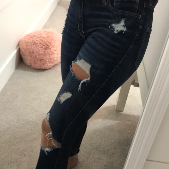 hollister 00 dark blue wash ripped jeans! - Picture 2 of 7